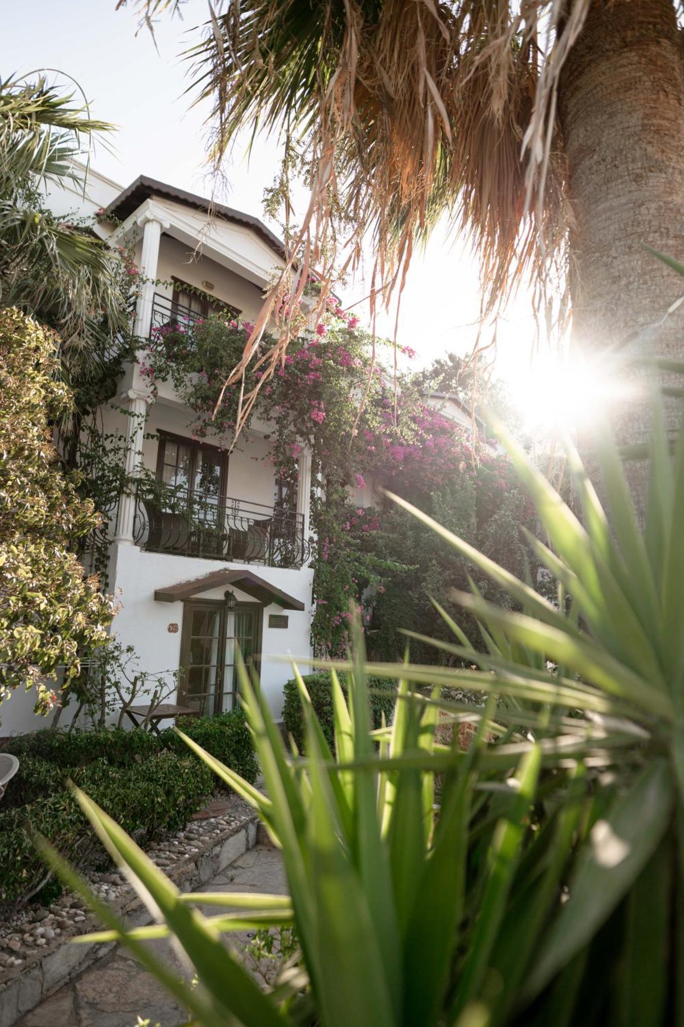 Mare Garden Hotel Akyarlar Buitenkant foto